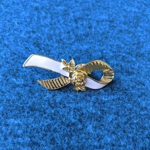 Vintage Gold Tone Avon Pink Rose Breast Cancer Ribbon Brooch Lapel Pin